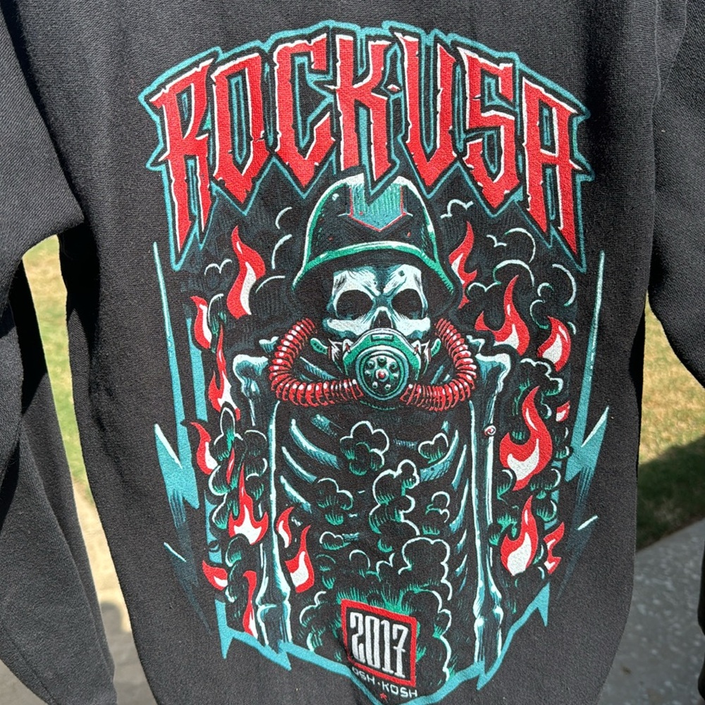 New Rock USA 2017 Festival Black Hoodie Oshkosh WI S Concert Music Jacket